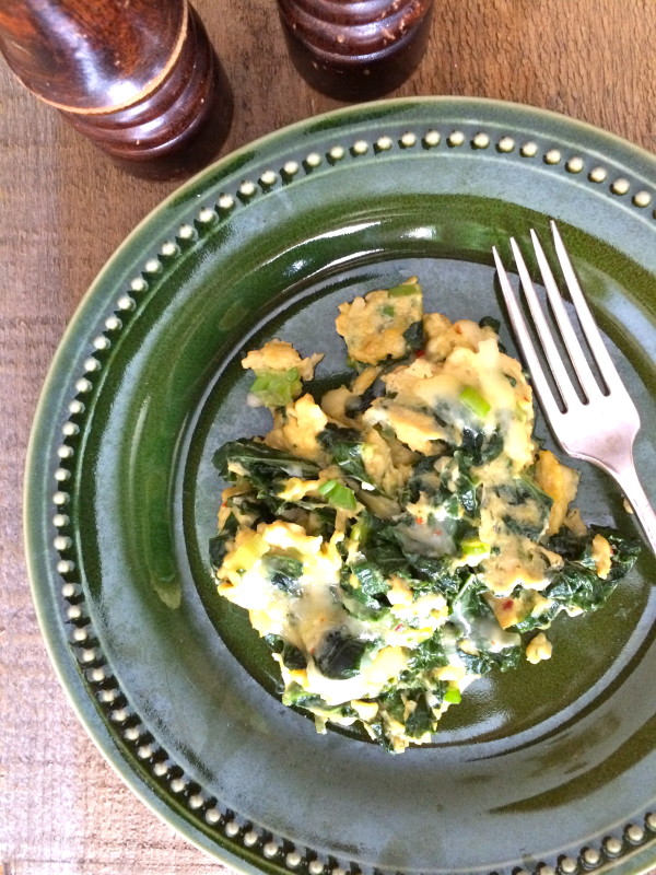 Scrambled egg and kale